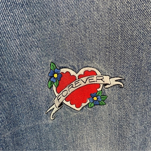 Vintage Second Generation Raw Hem Denim Jeans Size 28” Waist Embroidered Heart - Picture 4 of 14